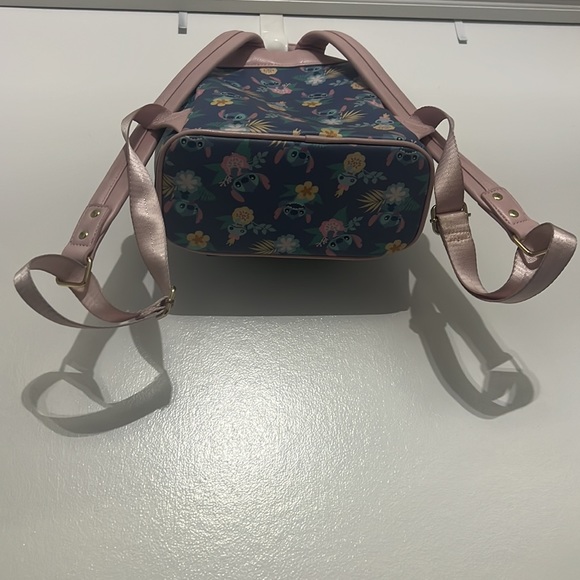 Disney Loungefly Stitch Backpack - Picture 3 of 4